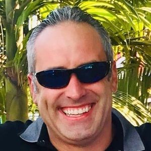 Meet your Posher, Jonathan